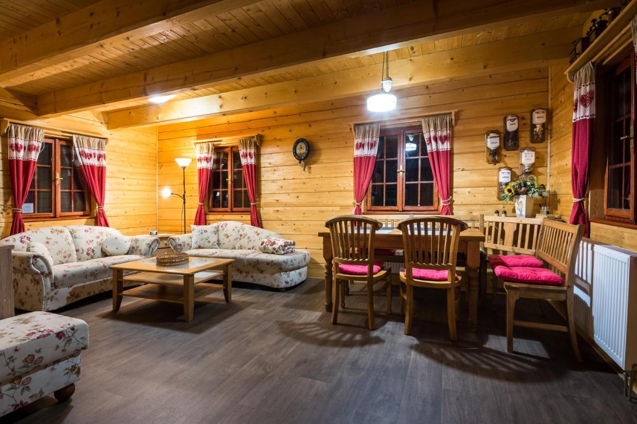 Roubenka Haj Villa Jindrichovice Bagian luar foto