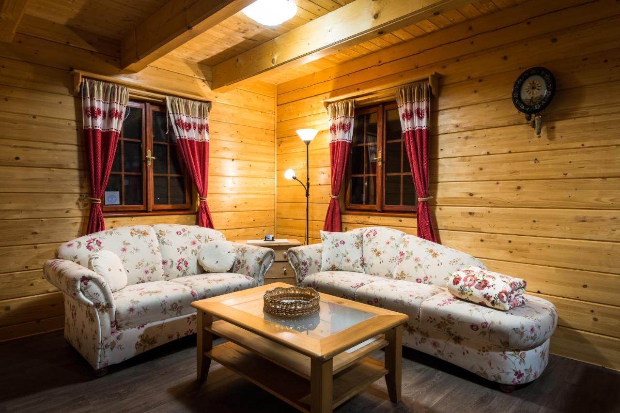 Roubenka Haj Villa Jindrichovice Bagian luar foto