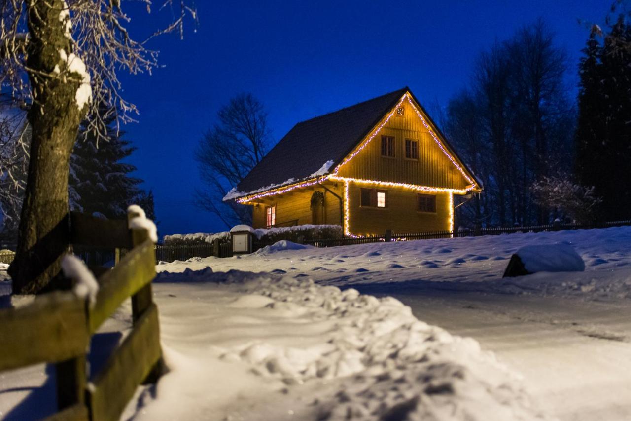Roubenka Haj Villa Jindrichovice Bagian luar foto